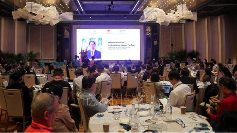 Khanh Hoa pushes to attract investment from Singapore with breakthrough potential